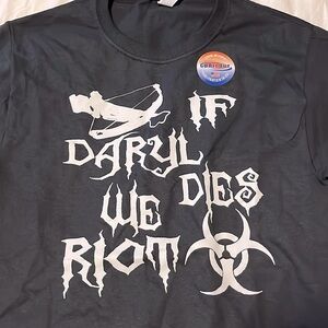 NWOT The Walking Dead Graphic Tee